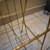 Magazine door with vintage Tablet