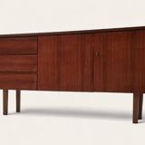 Buffet du milieu du siècle