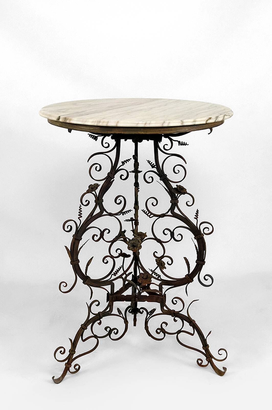 Wrought iron pedestal table and marble top, Venice, Italy, 17th century