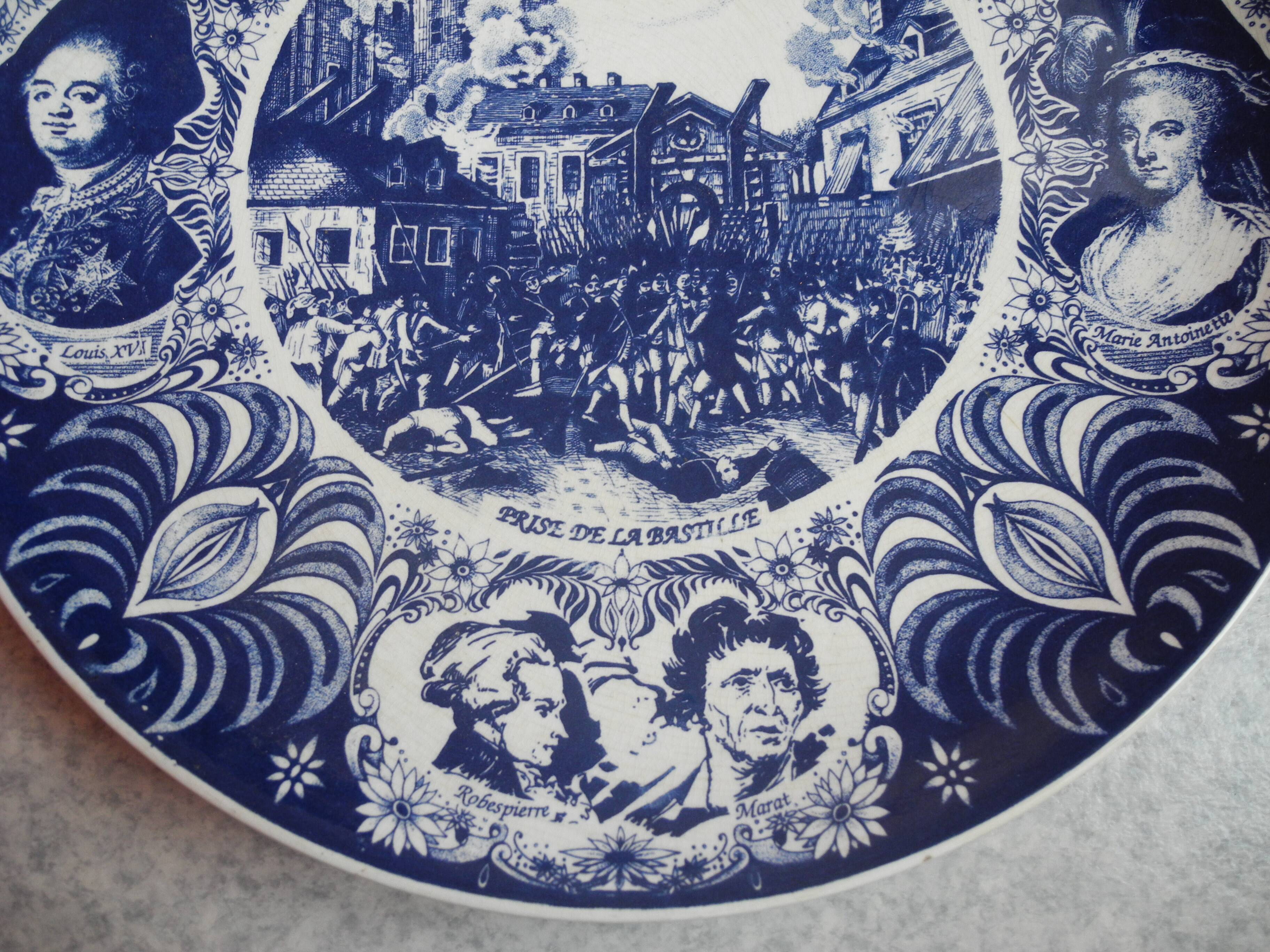 old Delft earthenware dish bicentenary French Revolution old Dutch dish
