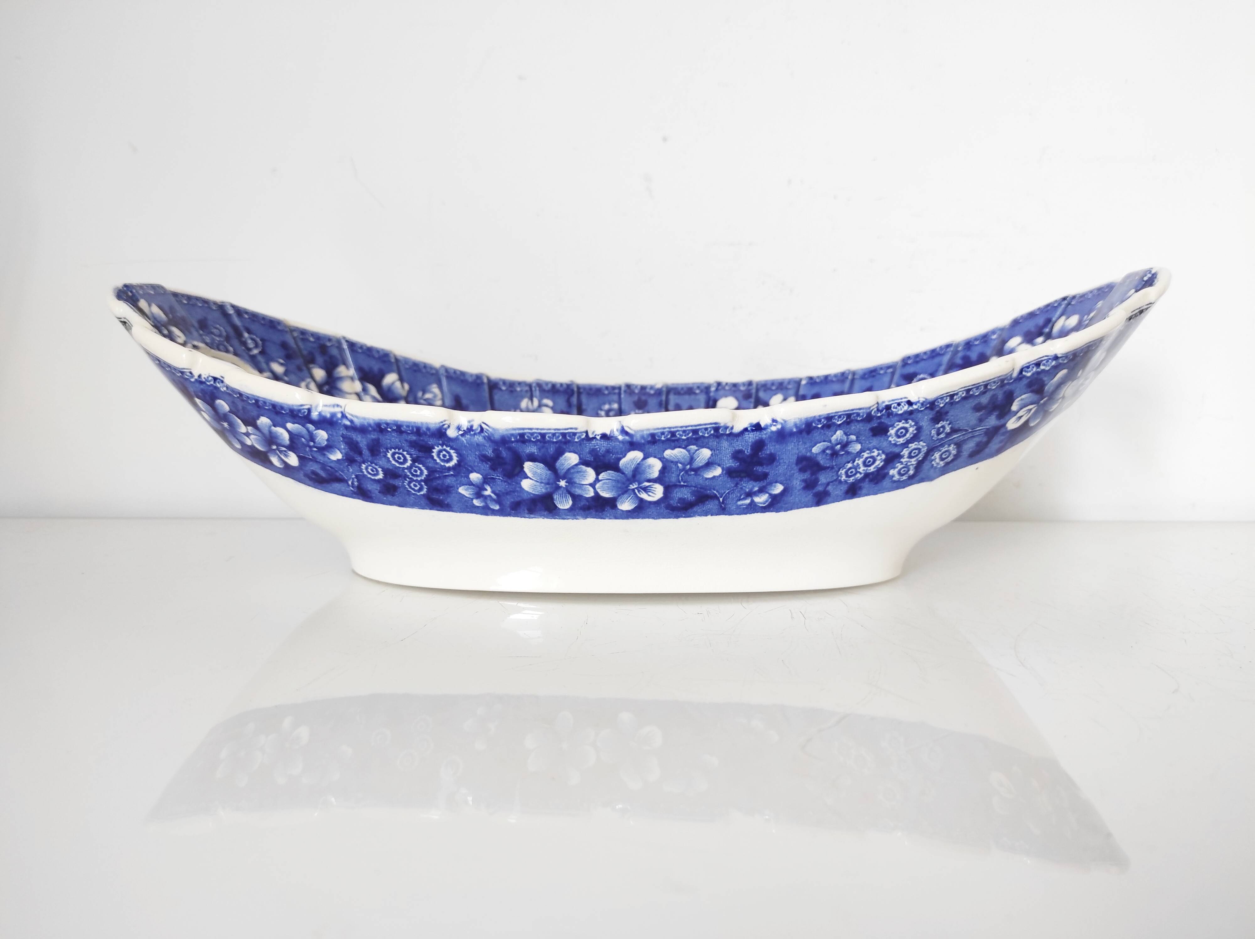 Copeland English earthenware dish