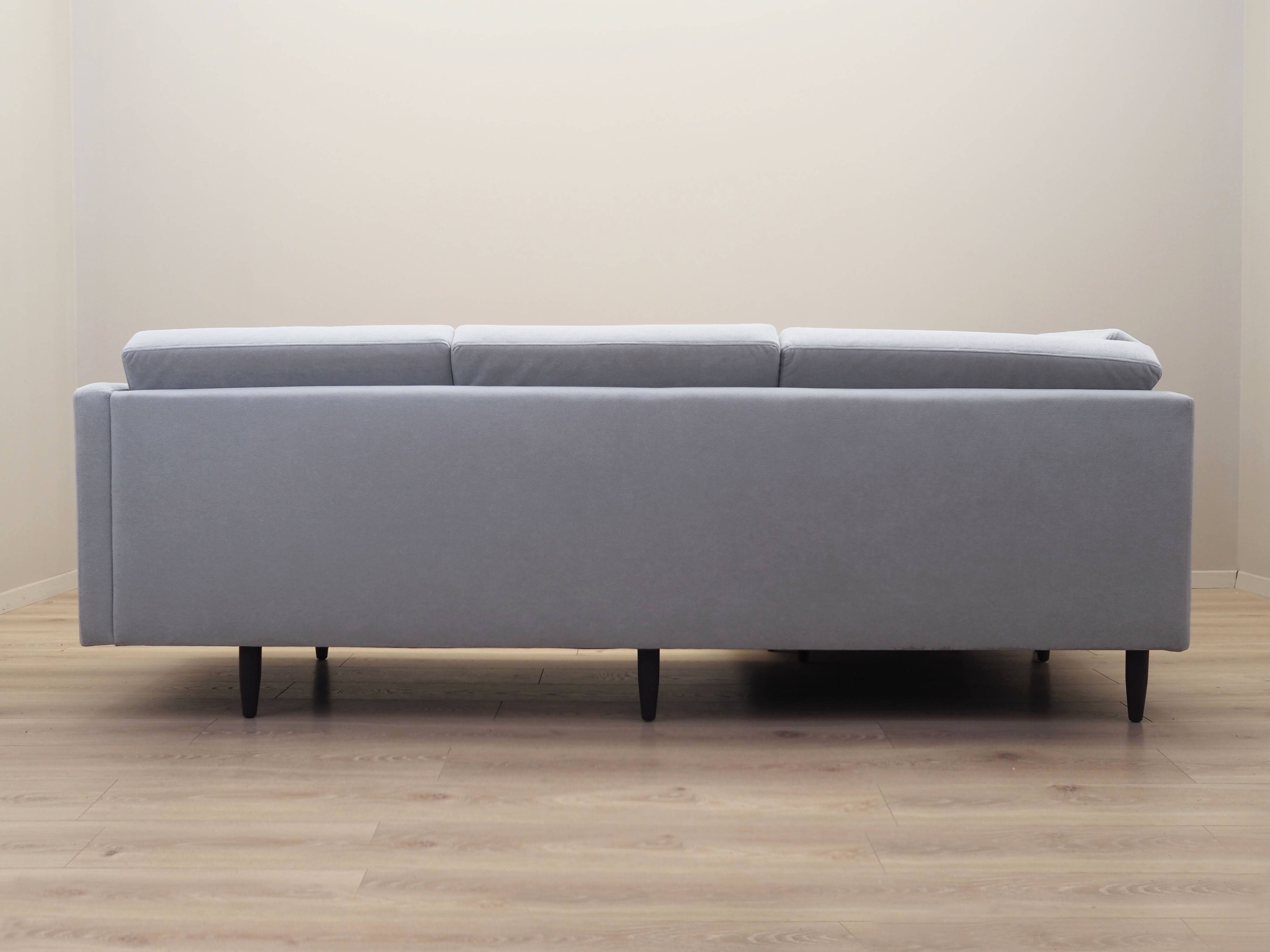 Grey corner sofa, Danish design, 1990s, production: Denmark