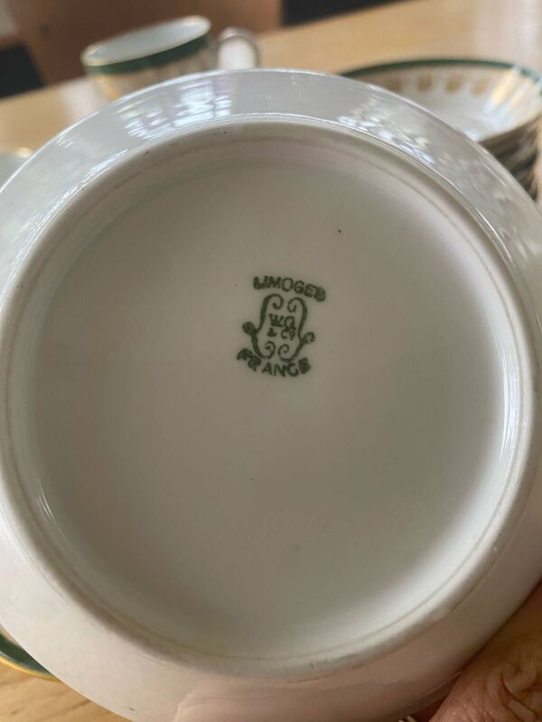 Service à café 11 tasses 12 sous tasses manufacture w. guerin et cie, paris