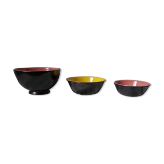 Set of 3 vintage bowls
