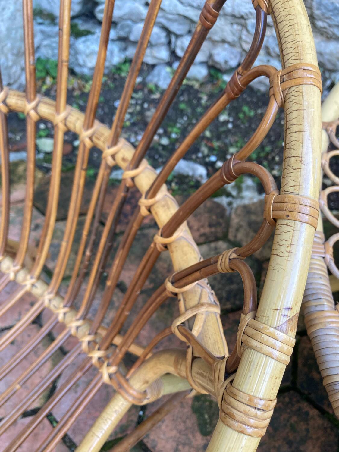Vintage rattan lounge