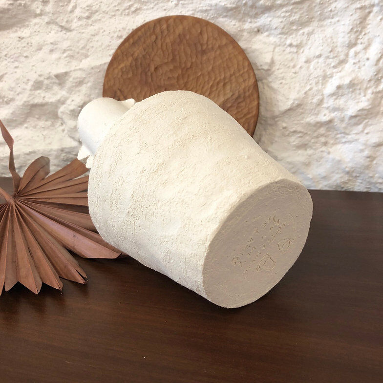 White totem vase - Cassandre Bouilly