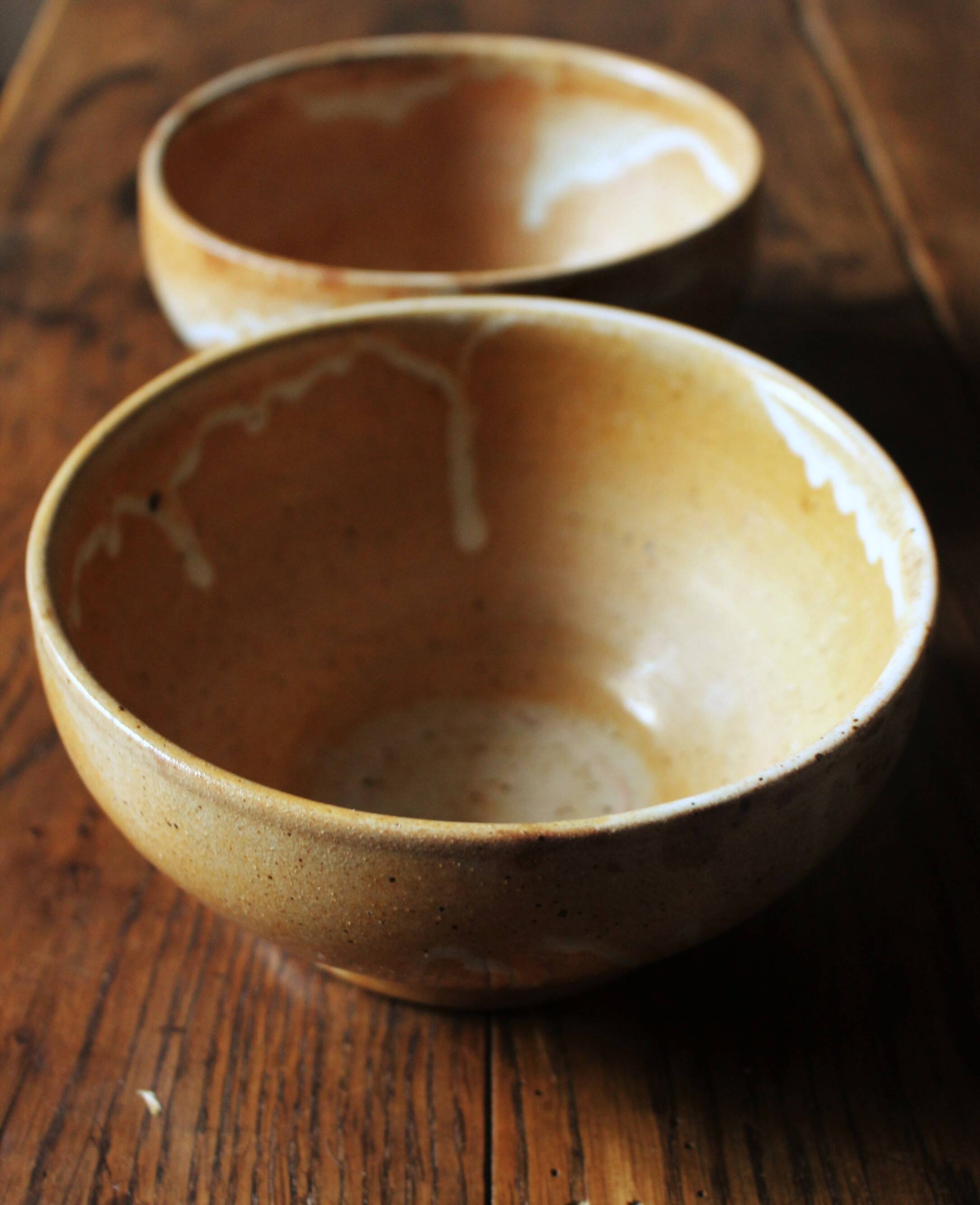 Lot of 2 vintage marbled stoneware bowls