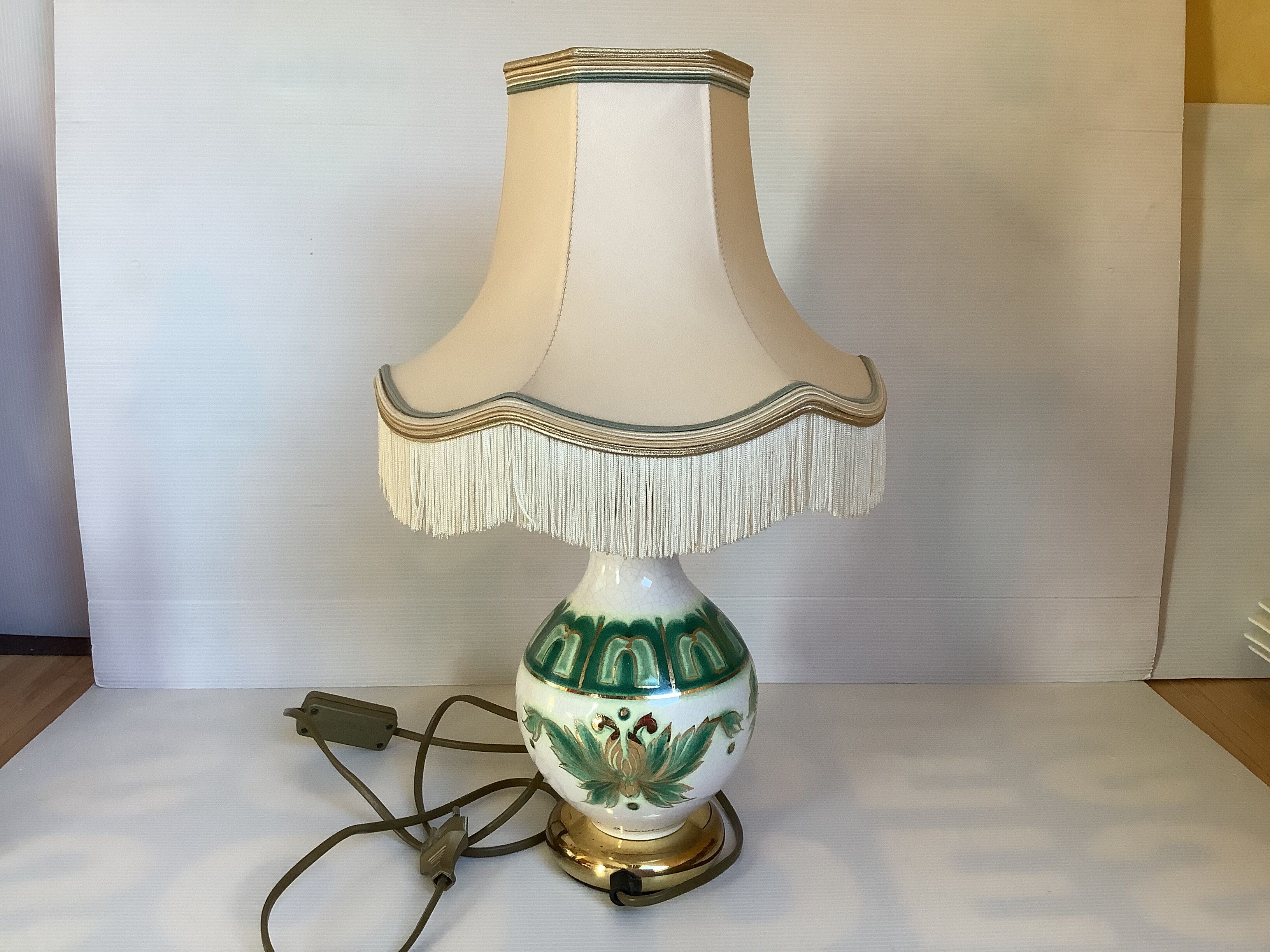 Drimmer France cracked ceramic lamp