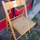 Chaises pliantes cannées