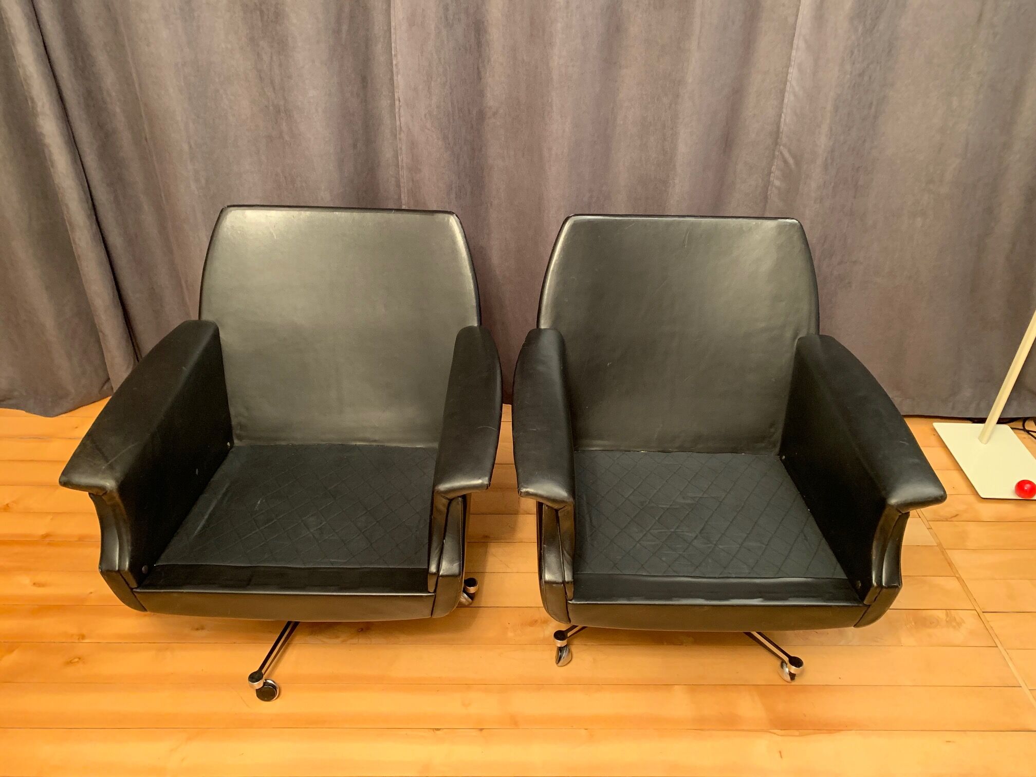 A pair of Möbel Mann armchairs, Germany, 1960s