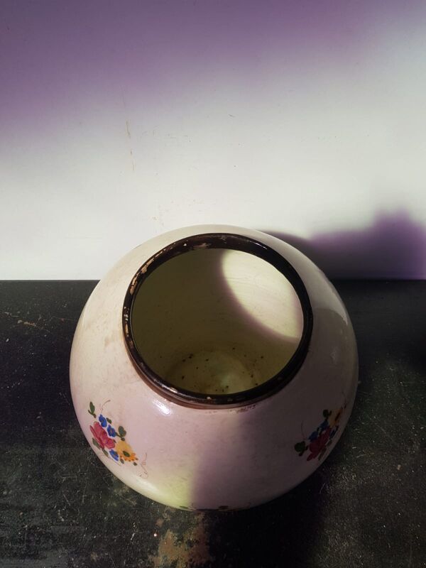Vase boule Vallauris Jerome Massier décor fleurs peint vintage