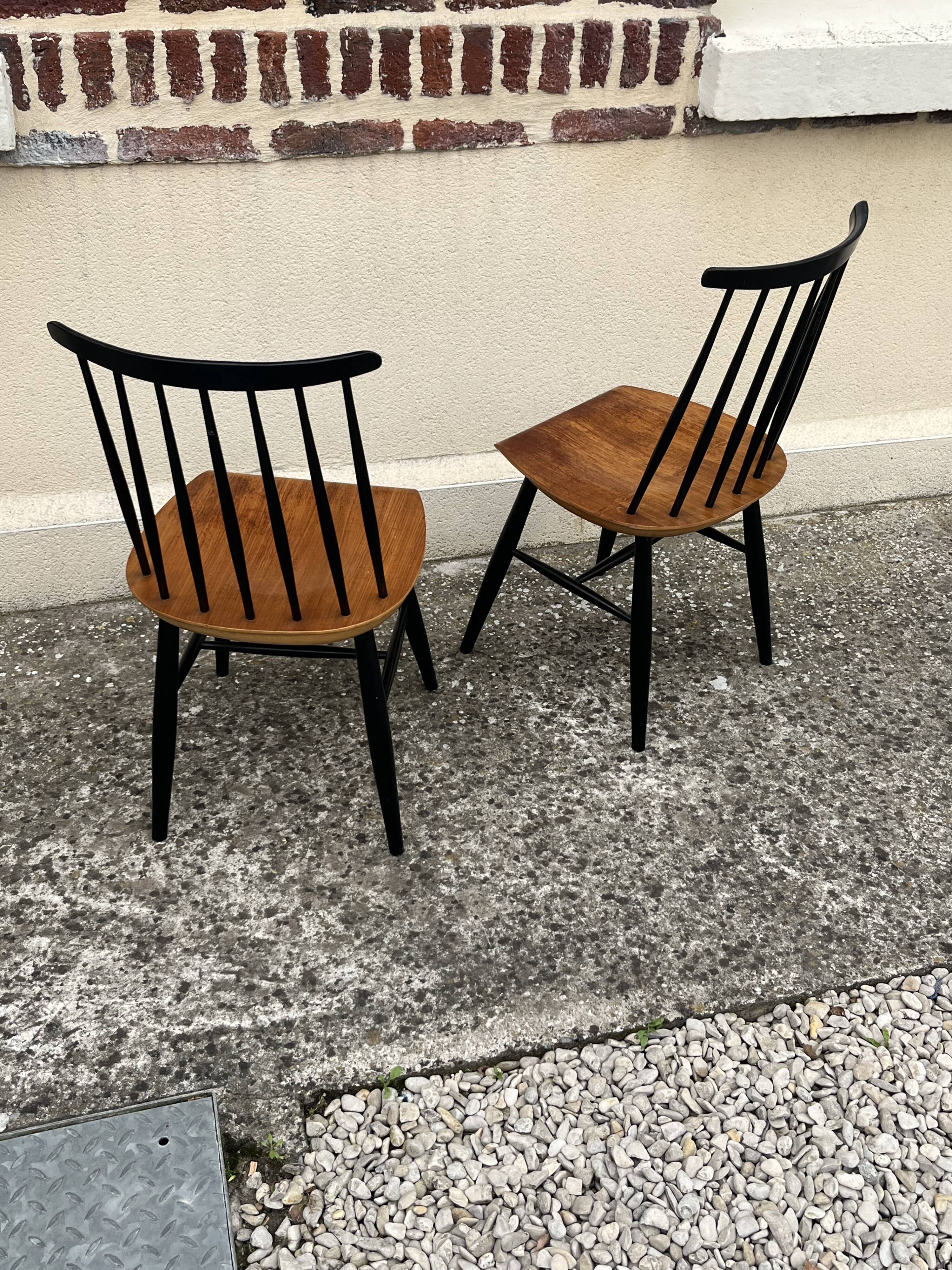 2 Fanett Scandinavian Chairs by Ilmari Tapiovaara