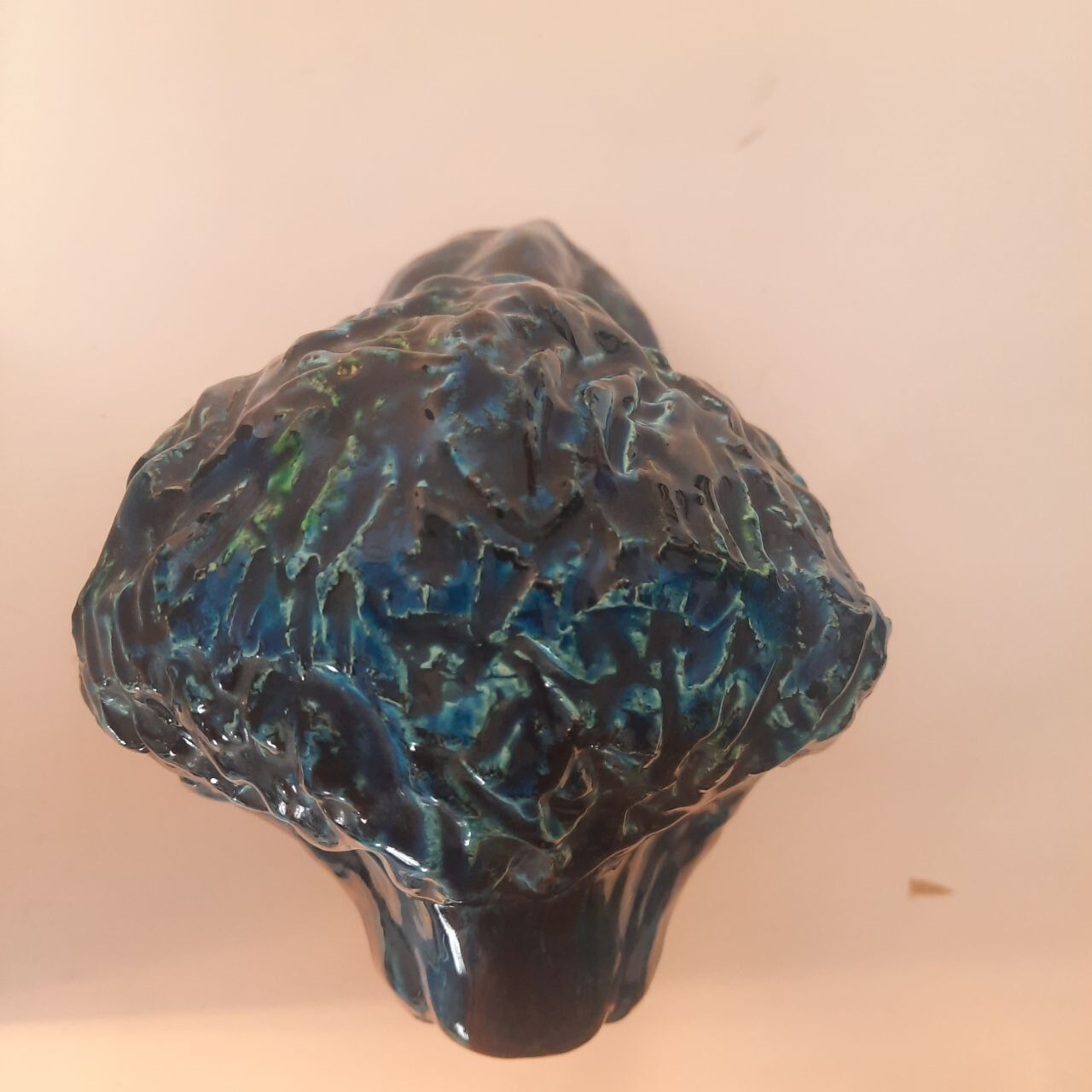 Lion statue, vintage, design Aldo Londi for Bitossi, Rimini blue series.