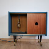 Bright mini bar