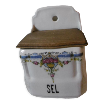 Porcelain salt box