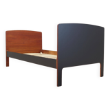 Lit en teck, design danois, années 1970, production : Danemark
