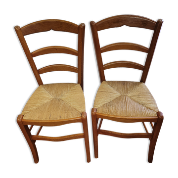 2 oak chairs
