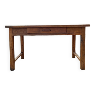 Table de ferme taillée main bois massif