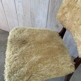 Vintage moumoute chair