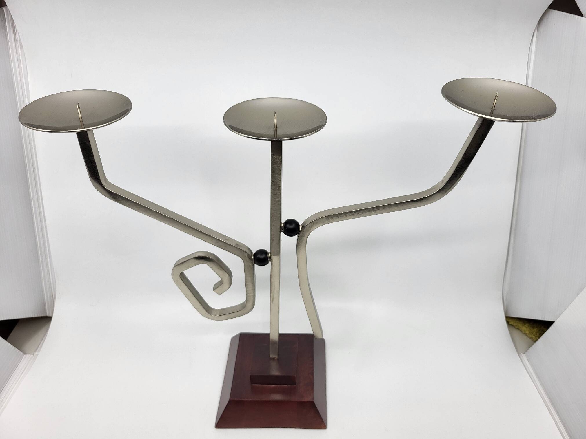 Garance Vallée X Monoprix chandelier, 3 arms in metal and wood France