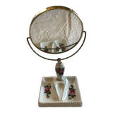 Standing mirror