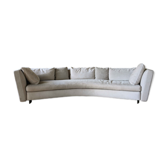 Semi-curvo Seymour sofa by Rodolfo Dordoni