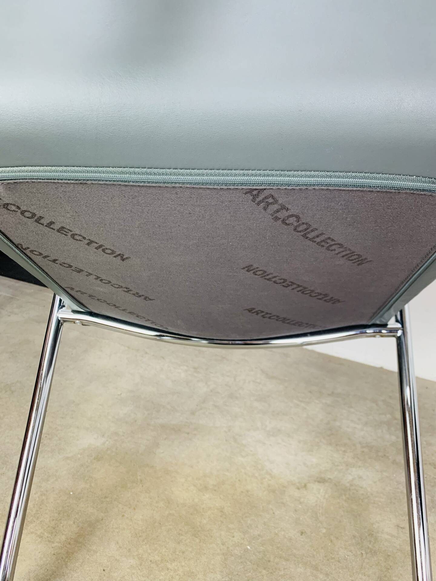 Pair of Dialog armchairs by Walter Knoll for Art Collection, leather
