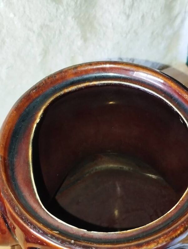 Théière figurative vintage chien détective en céramique anglaise, années 60