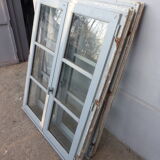 L 106 x H 138 cm old wooden window