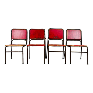 4 chaises au style industriel