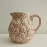 Pink pitcher - glazed ceramics - raspberry reliefs - Salins les Bains