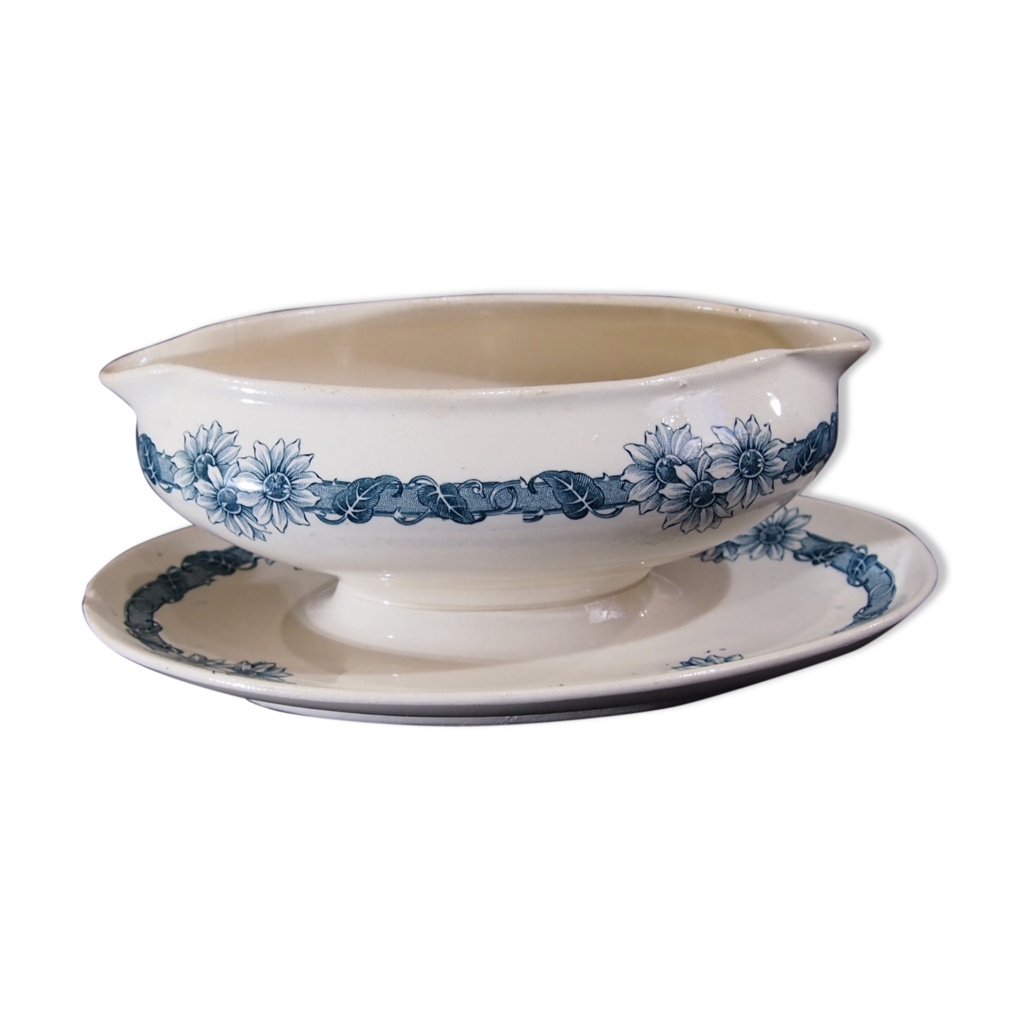 Vintage Longchamp Denise earthenware gravy boat