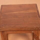 Table de chevet d’atelier en teck birman