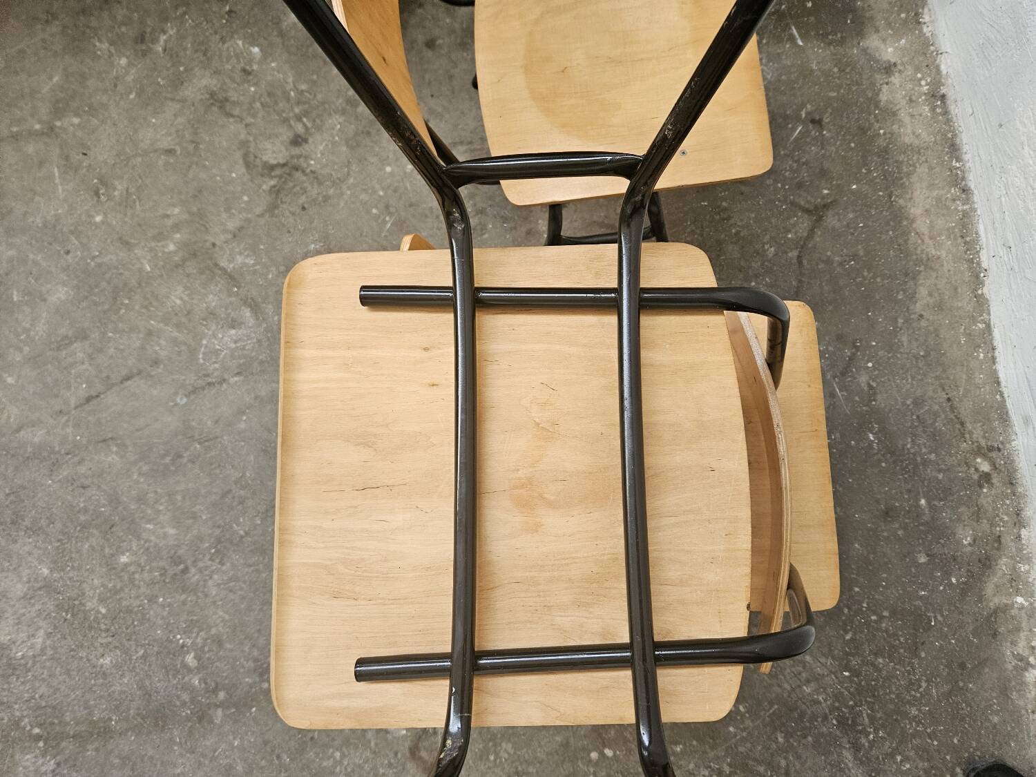 Lot of 6 bistro chairs from the 1980s