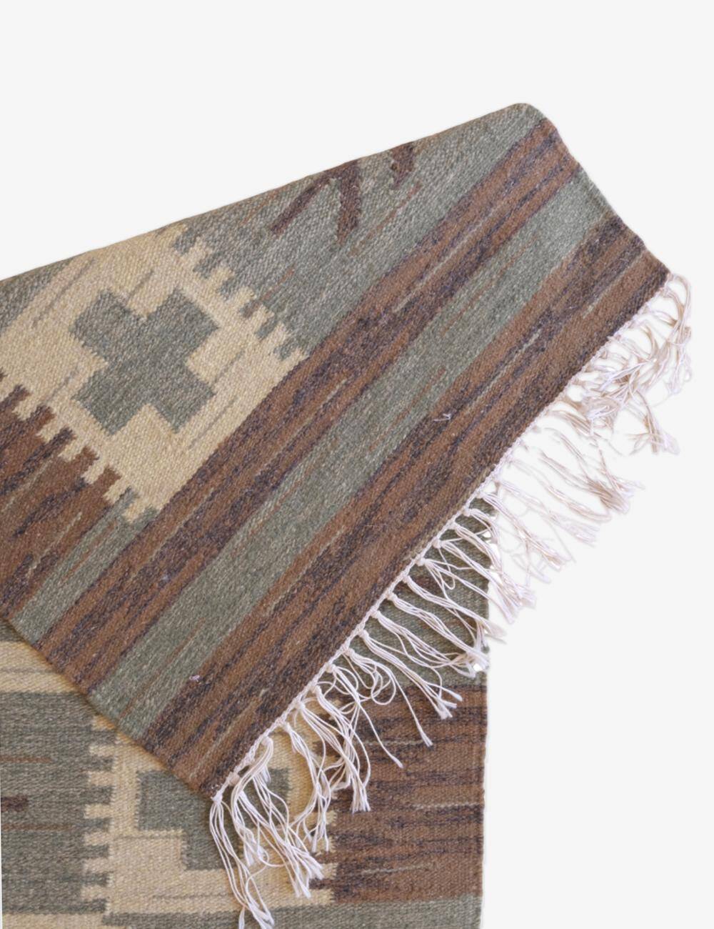 Small Vintage Kilim Rug - 122 x 60 cm