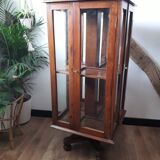 Retro rotary display case