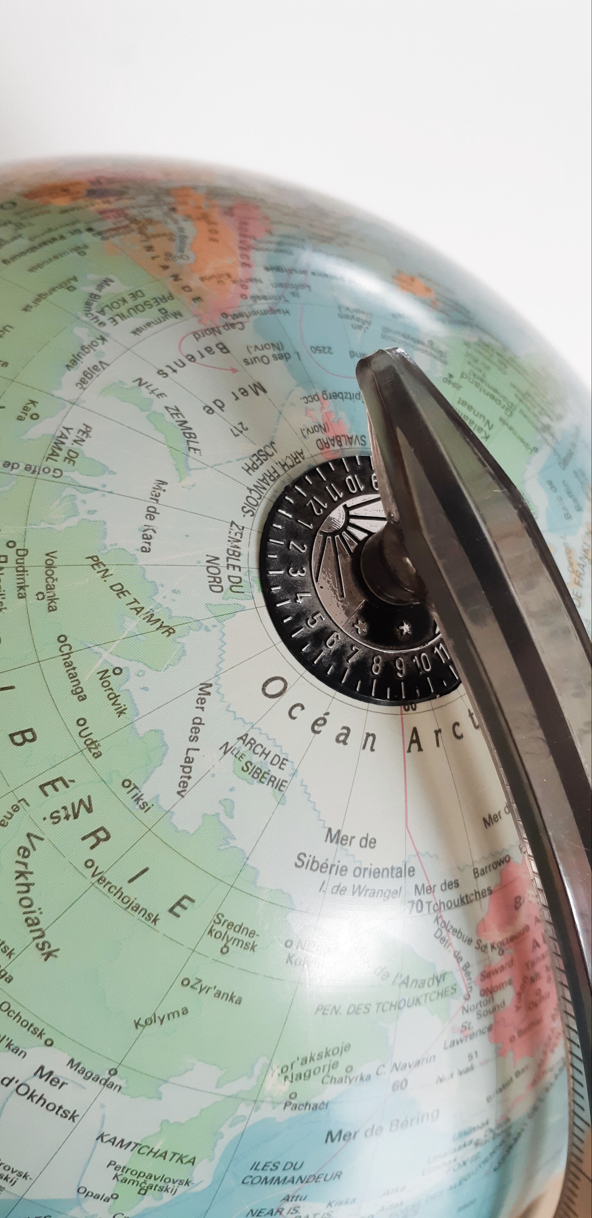 Luminous globe Sudime 1993 Appolo