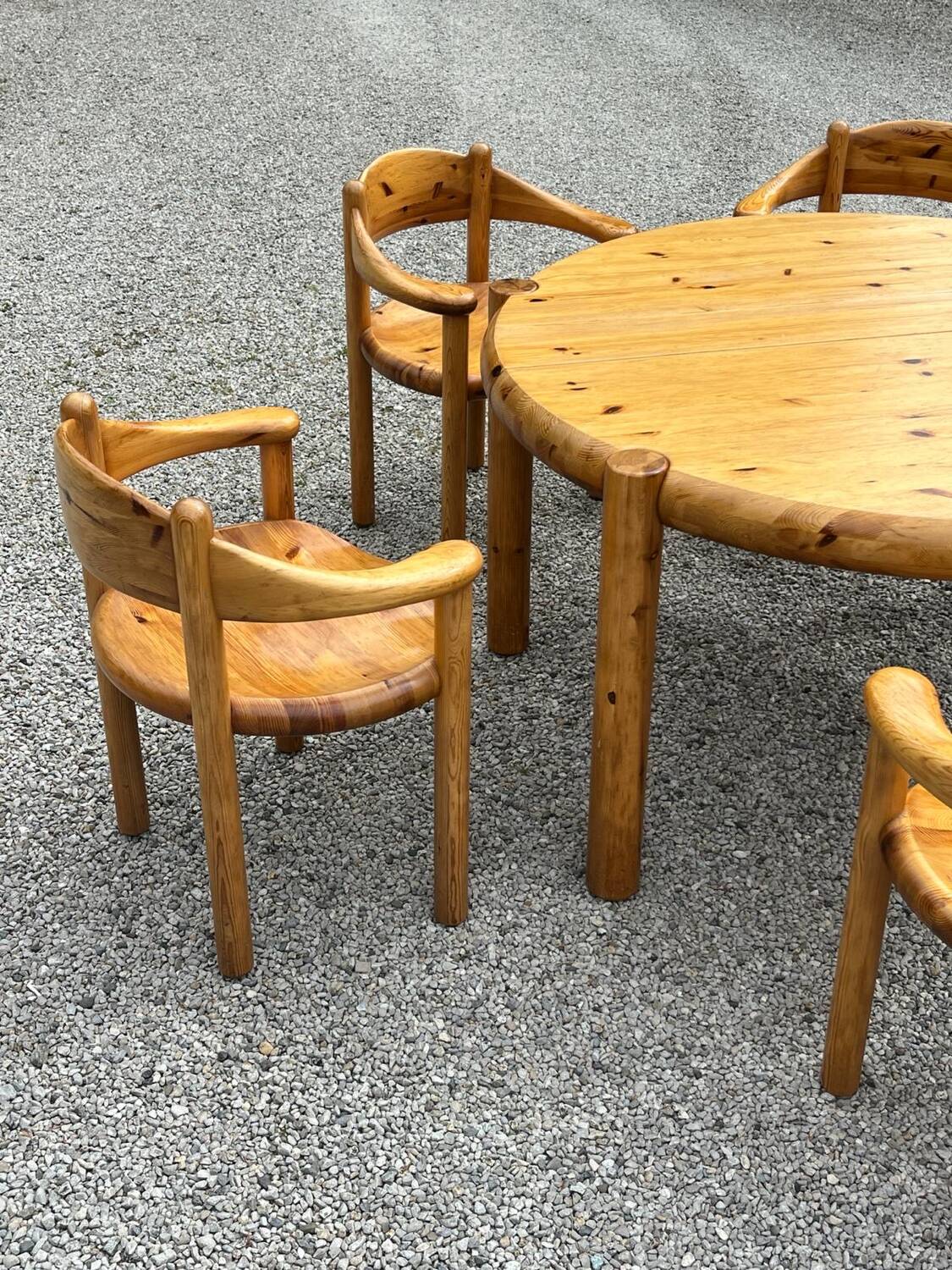 Fauteuils et table de salle à manger Rainer Daumiller