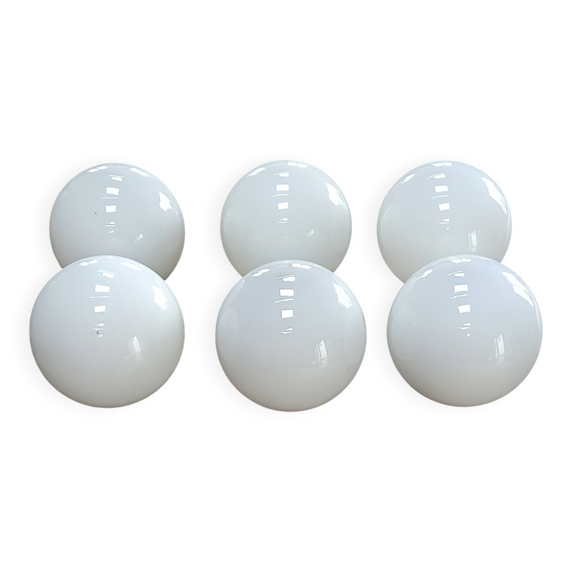 Lot de 6 globes anciens en opaline blanche