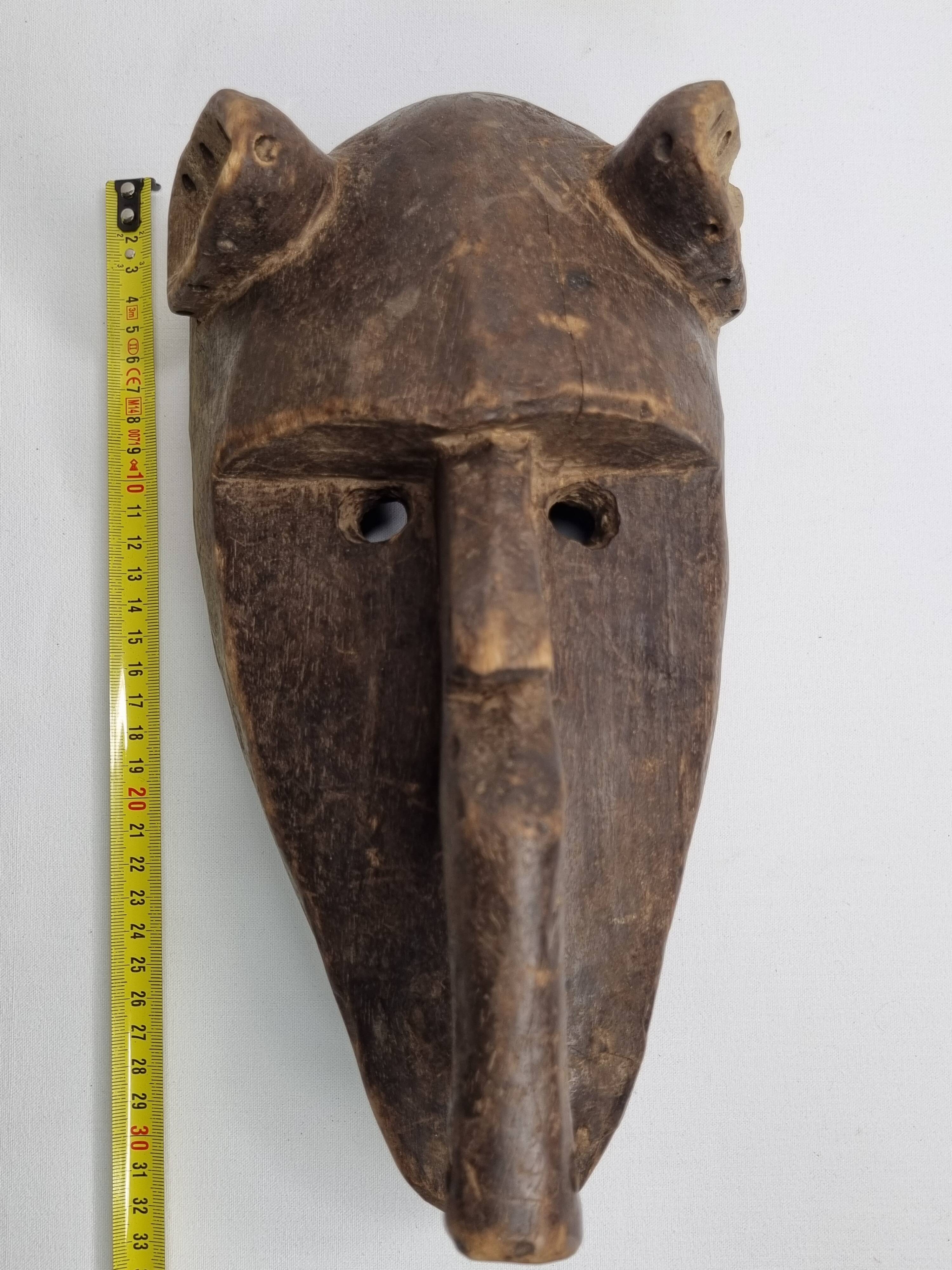 Hyena Suruku mask from Korè, Mali Bamana – Carved wood, 33 cm