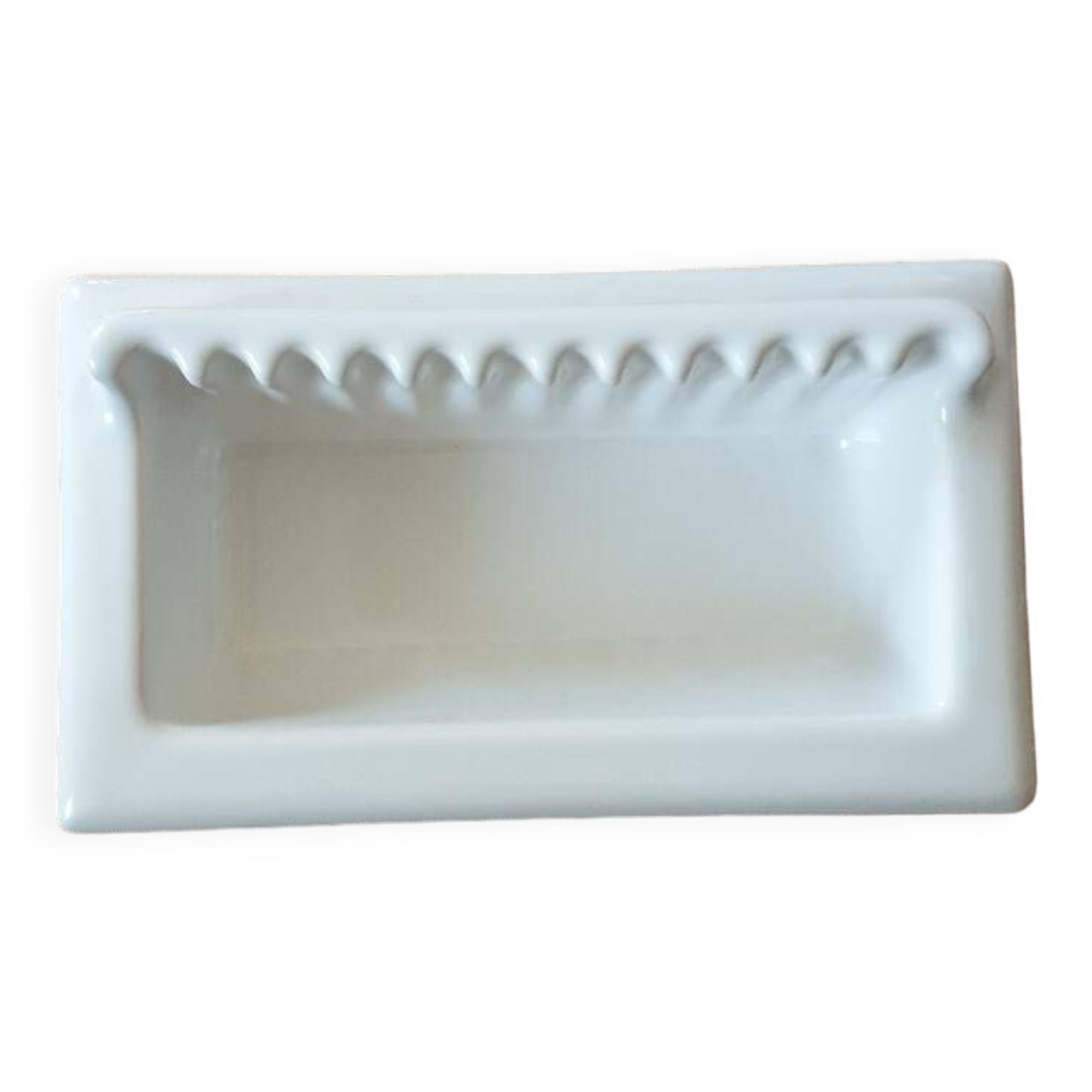 Built-in soap dish