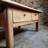 18th-century cherry wood coffee table with two drawers.