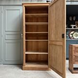 Large oak bonnetière (renovated)