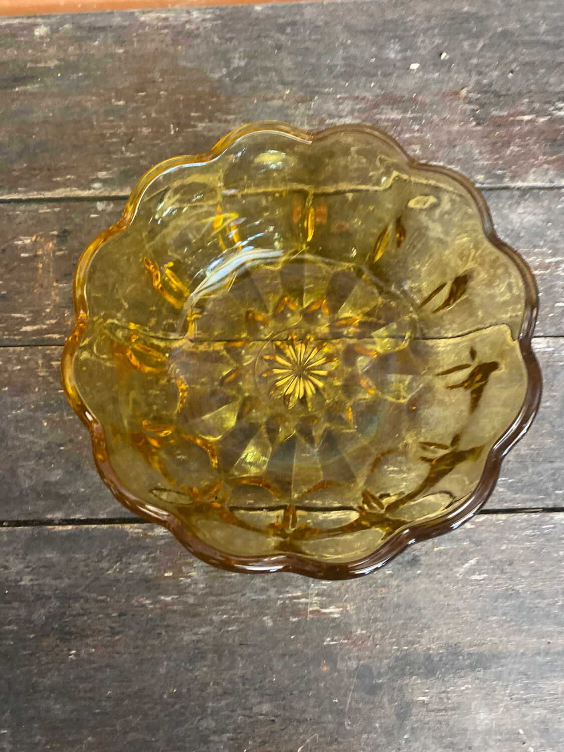 Salad bowl + 6 vintage amber orange moulded glass bowls from the 1970s.