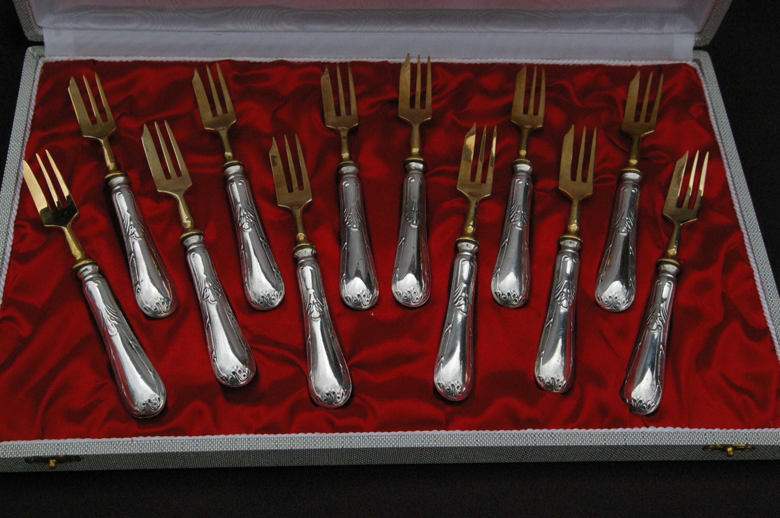12 Cake Forks Silver Metal and Golden Blades Louis XVI Style