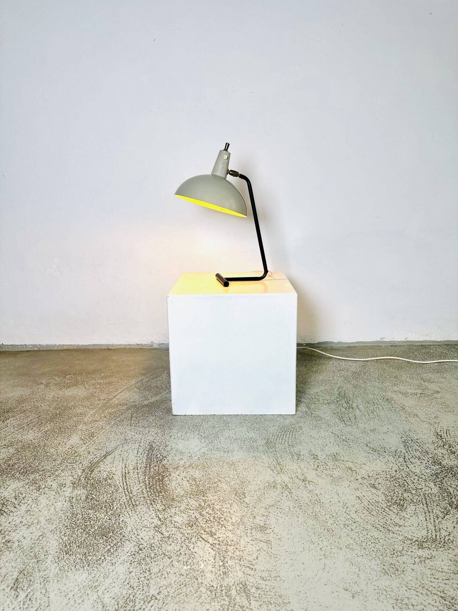 Model 601 'The Director' Table Lamp By Anvia Nederland, The Netherlands 1950S