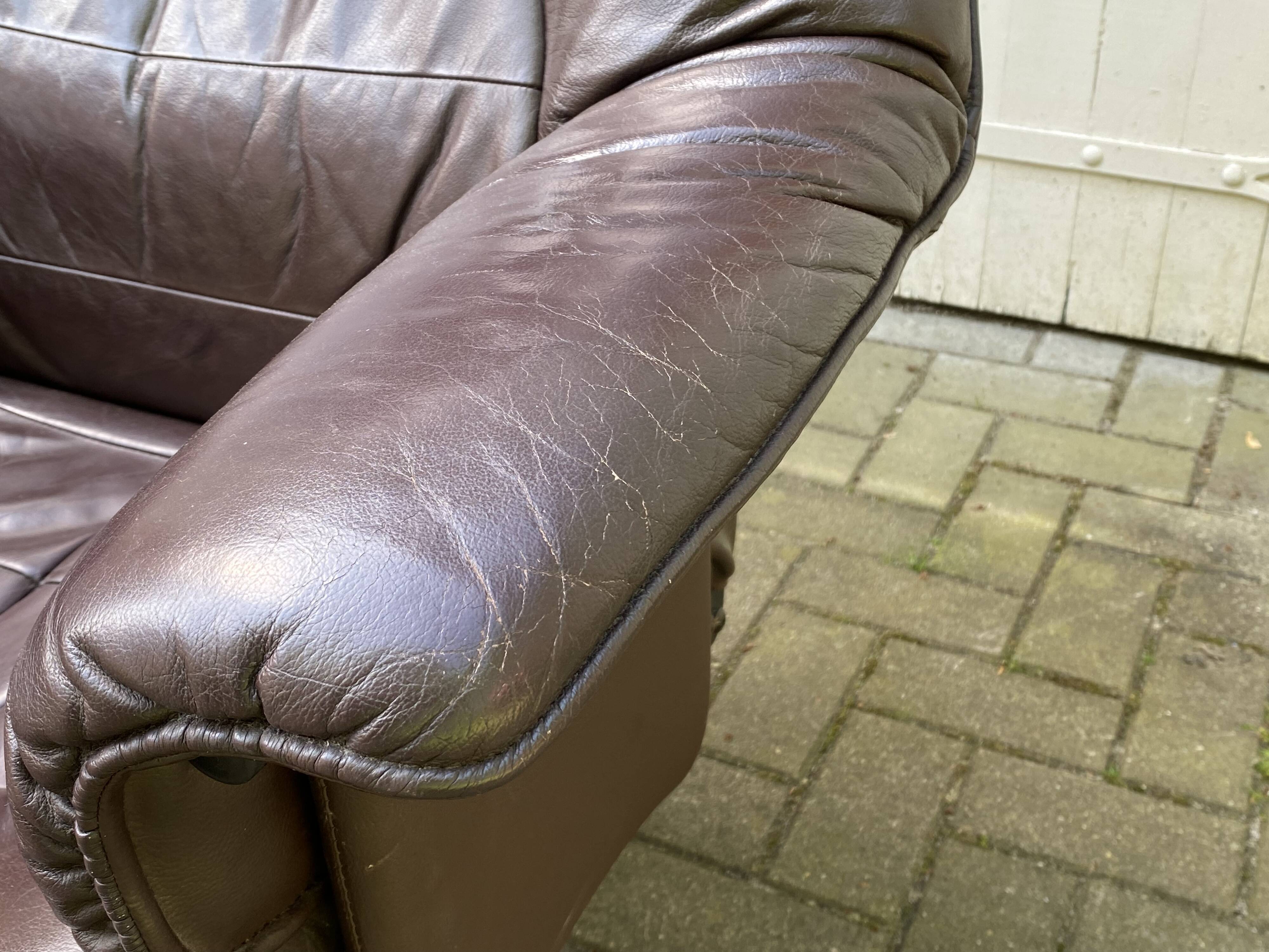 Vintage swivel armchair Unico 1970s