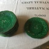 Lot of 16 plates faience of gien leaves of vines
