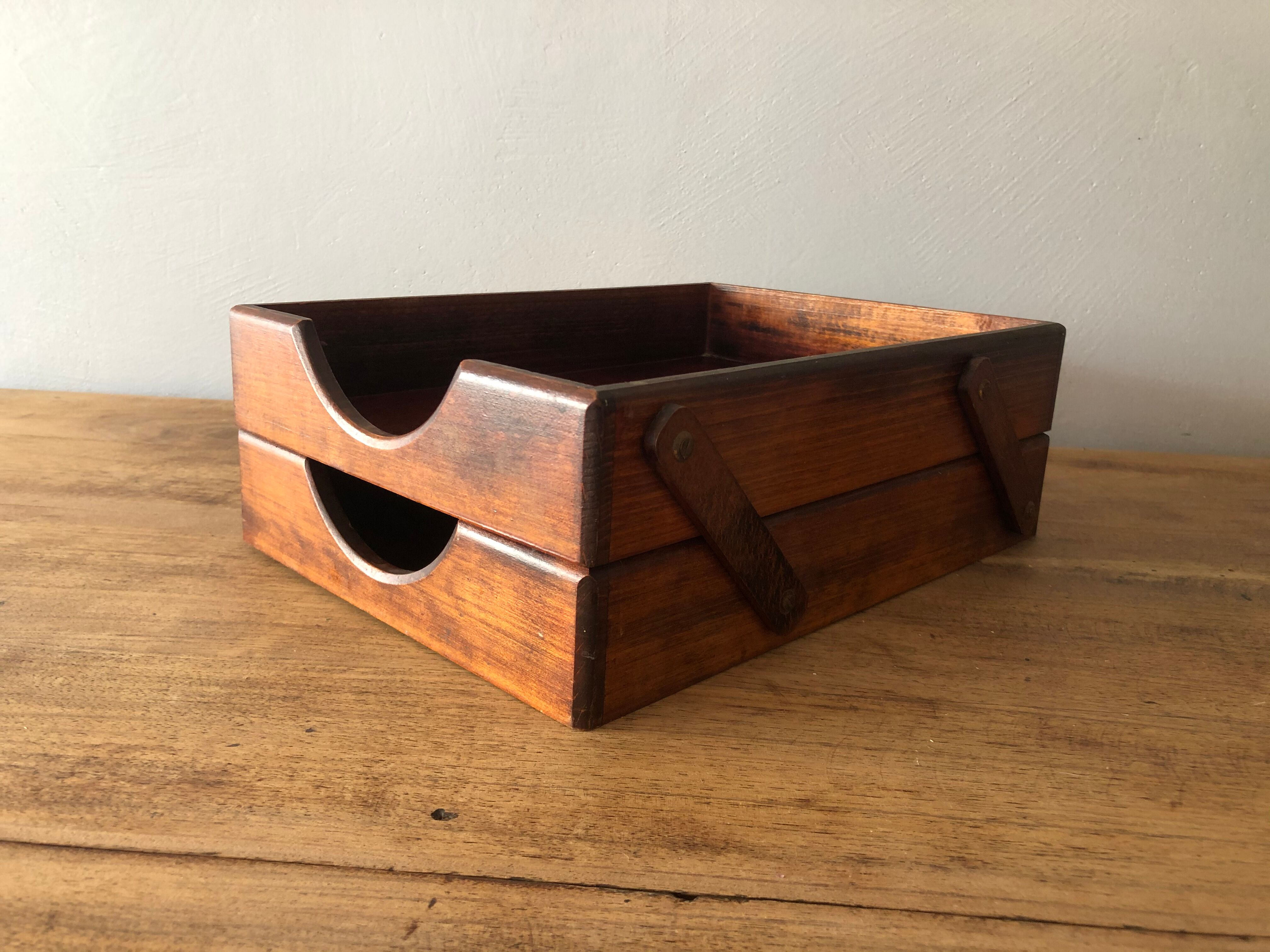 Storage accessory for the office