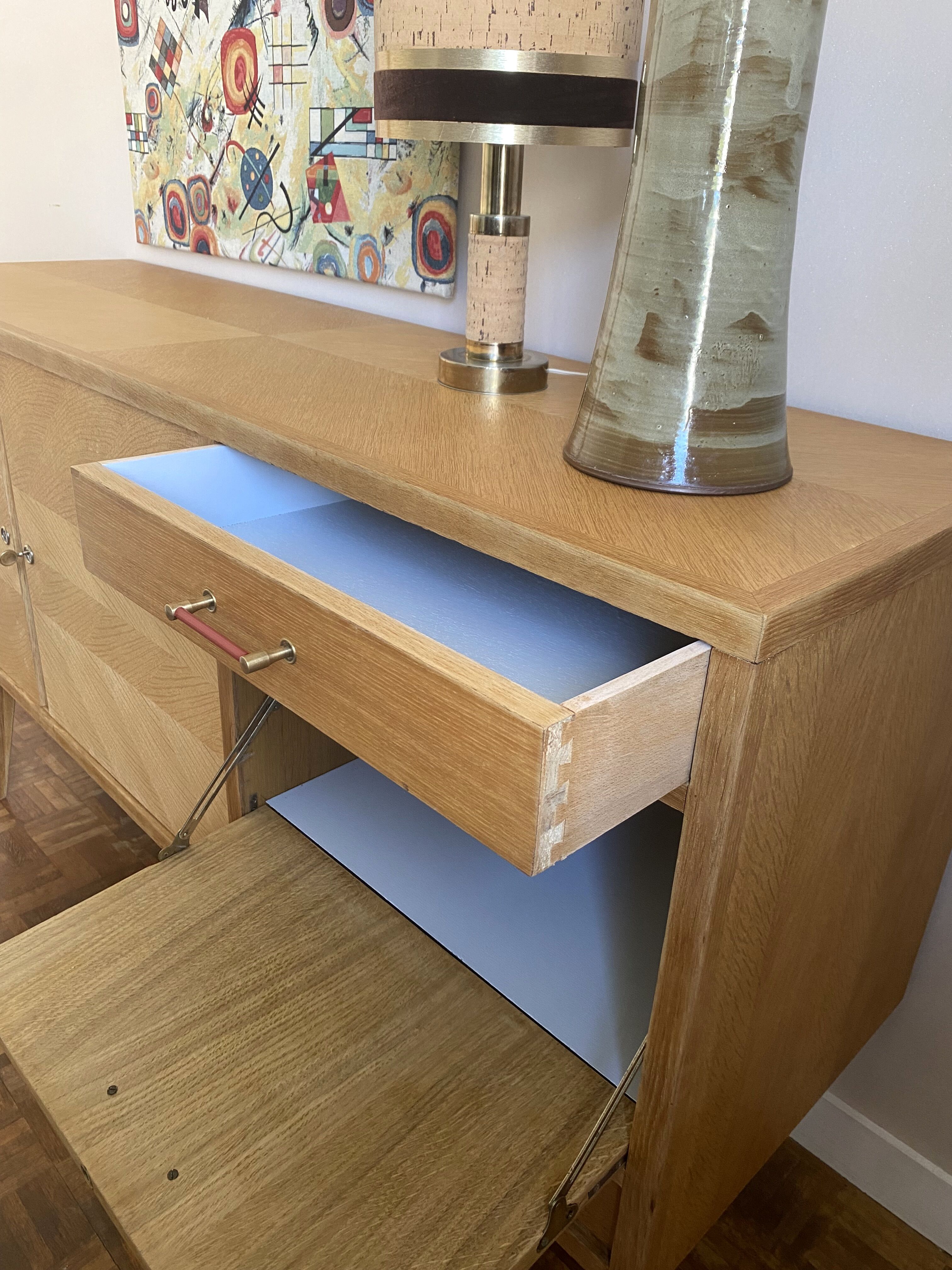 Renovated enfilade 60s